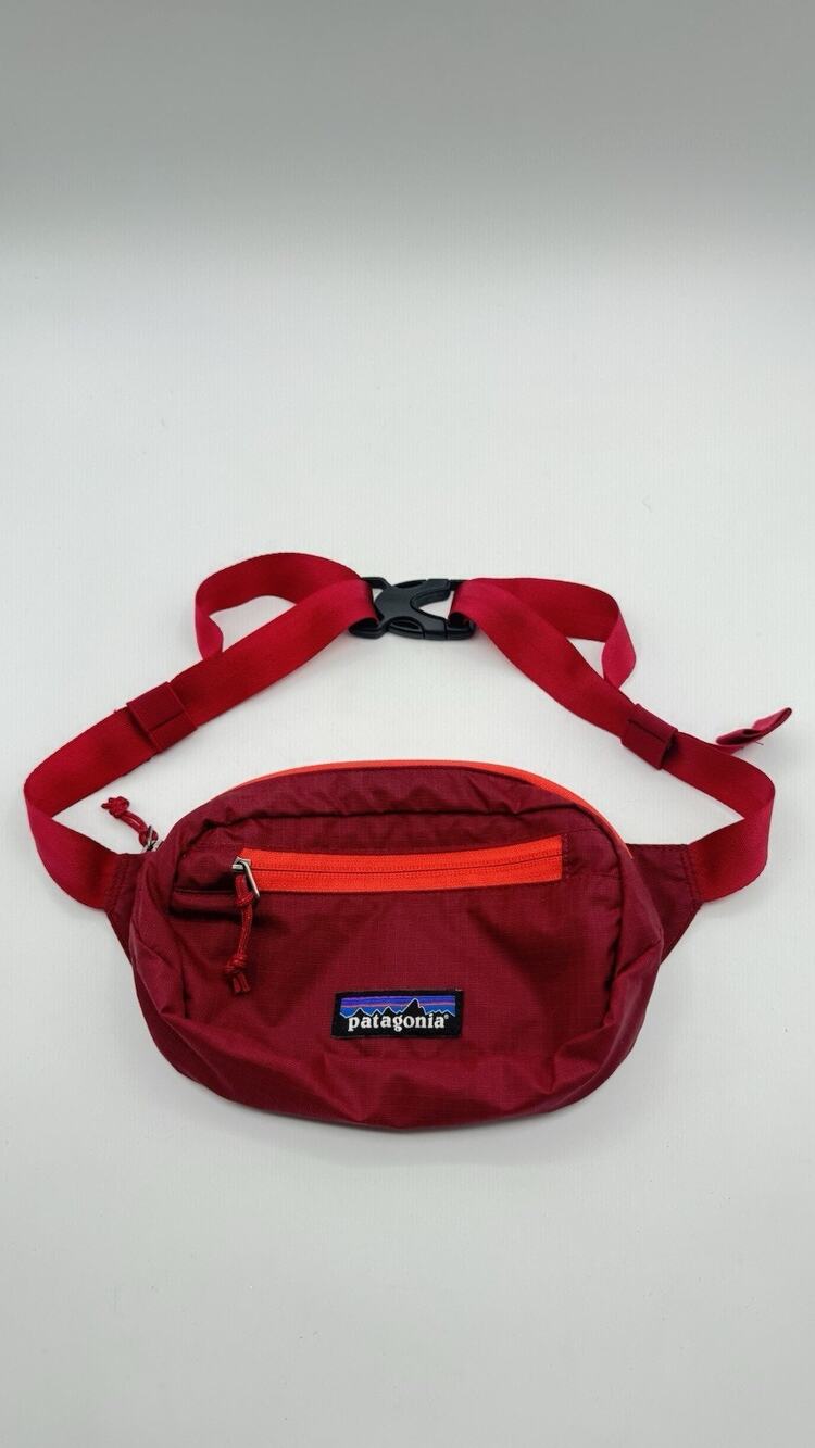 VTG Red PATAGONIA Cross Body Sling 8” Shoulder Bag Waist Fanny Pack 2 Zipper EUC